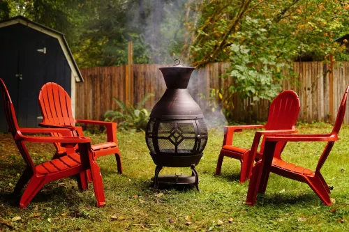 Mid-century modern cabin with spacious 2-bedroom, 1-bathroom, private backyard