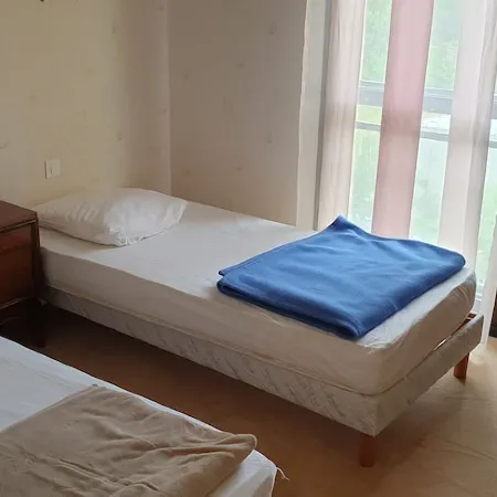 Beautiful apartment with sea view in Concarneau - Wi fi, balcony, private parking