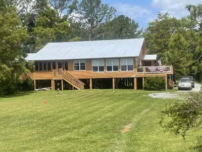 April Dates Discounted 450-550 a Night - Bayfront Retreat - Pets Boats Welcome
