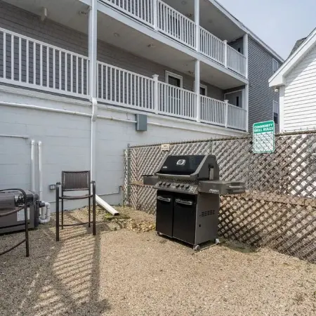 Beachside Getaway - Steps to the Beach
