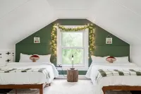 𓇻 Elegant Forest Retreat 𓇻 Starlink, Gourmet Coffee, Outdoor BBQ