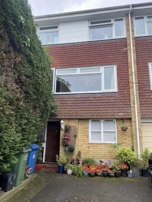 Beautiful 2 bedroom for 5, walk to town, near Legoland and Lapland!