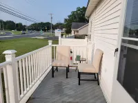 Beach House 7 Minutes to Ocean City Beach and Boardwalk Hotels in Somers Point
