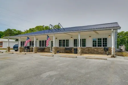Boats and Coves Unit 2 / Lots of Boat parking