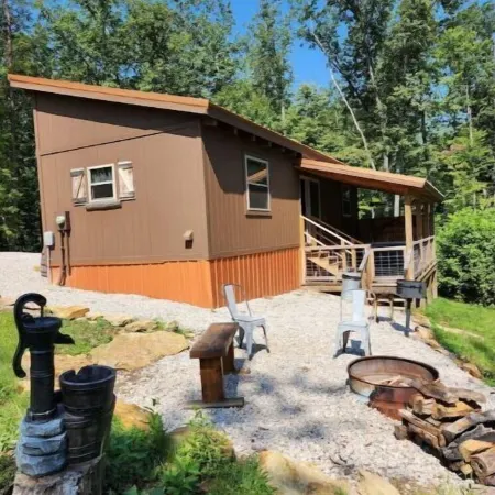 Gold Rush Cabin- Red River Gorge