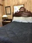 Cabin on Private Lake