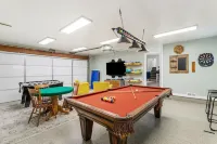 Olympic City Gold! 3bd Central CoSprings Fun & Firepit Near Palmer Park, UCCS