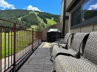 Ski-in, Ski-Out - 3Bd 2Br - Copper Mtn Resort - HotTub Hotel a Copper Mountain