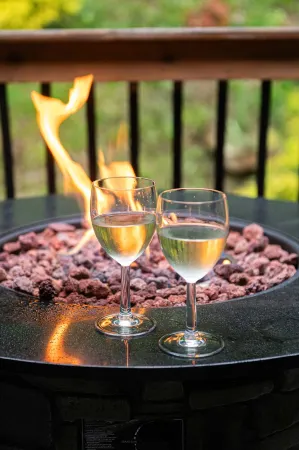 Great views, opportunities for relaxing house on13 acres, central locale<br><br> Отели в г. Ков Крик