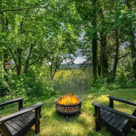 Mountain Lux Home - 5 Mins to Downtown Brevard & 8 Mins Pisgah National Forest!