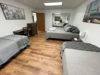 Peaceful Acres Roomy Triplex - Lighthouse Inn