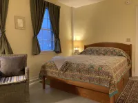 Tiny Tuck-in - Downtown Belfast Hotels in Belfast