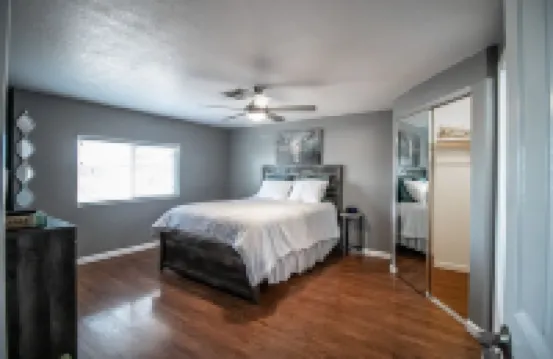 Foothills Vacation Retreat!! 福瑞娜麓山酒店