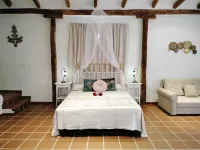 Casa Rural Las Adelfas