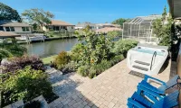 Dog Friendly Summer Escape: Waterfront, Game Room, Hot Tub