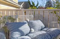Bright & Stylish Coastal Retreat in Marblehead Historic Center w Parking!