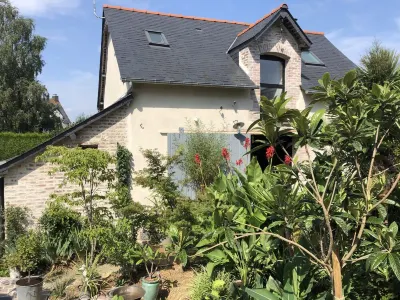 Jungle house