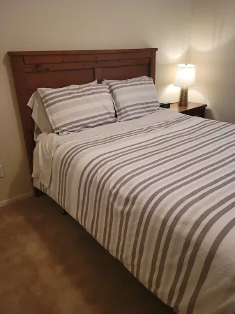 We invite you to our Casa in the Sonoran Desert, nestled in San Tan Valley. Отели рядом с достопримечательностью «Уисперинг Уинд»