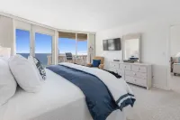 Direct Beachfront Condo with Amazing Panoramic Ocean Front Views (11th floor)