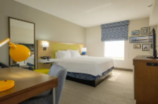 แฮมป์ตันอินน์ เอเดนตัน