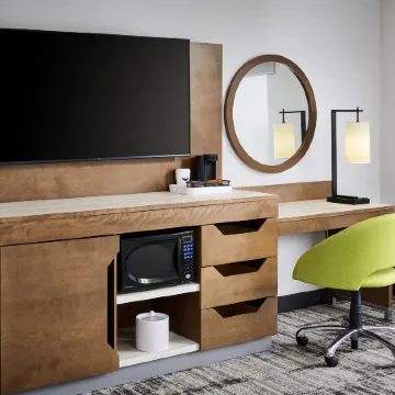 Hampton Inn and Suites by Hilton Windsor