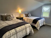 Relax with nature close to Historic Marietta and the Wayne National Forest.