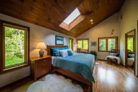 Mountain views, luxurious surroundings, nearby skiing, and a hot tub! Hoteles en Waitsfield