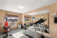 Comfort Inn & Suites Near Kino Sports Complex - Gym