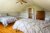 Overlook Victorian Mansion 5 Bedroom 10 Guests 더 메이즈 앳 더 펌프킨 패치 주변 호텔