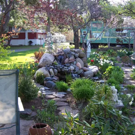 Cozy, Quiet , getaway for Single or Couple