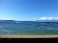 Oceanfront, adjacent to North Ka'anapali Beach, Central A/C! Newly reduced rates