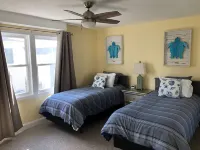 Family Friendly - 1/2 Block To Beach - 4 BR 3 Bath - Driveway Parking!