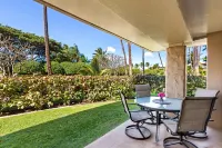 Ocean front Beach Resort Hale Nalu ~ ~