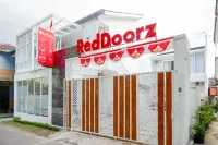 RedDoorz Syariah near Taruna Nusantara Magelang Hotel dekat Getuk Pojok Bu Endang ( pusat )