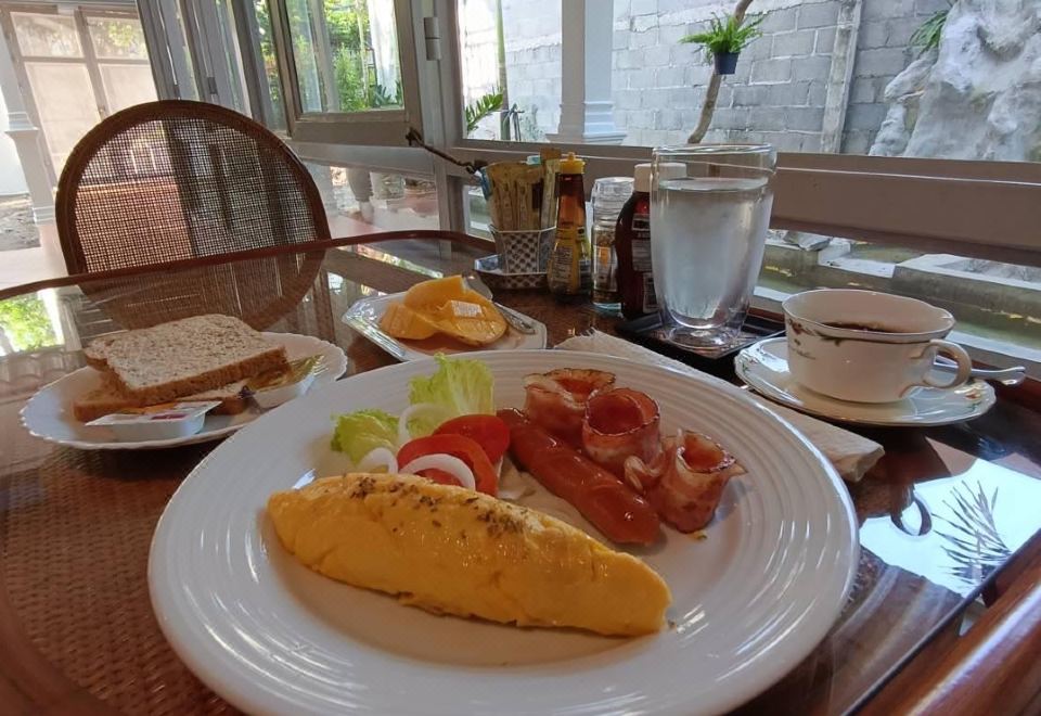 반 데브티다의 맛있어 보이는 아침 식사 모습