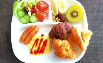 10. Hotel Li..
