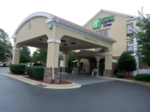 Holiday Inn Express & Suites SANFORD by IHG Hotels in Lee County