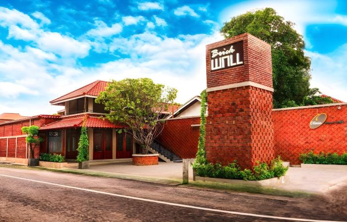 Olinia Airport Hotel