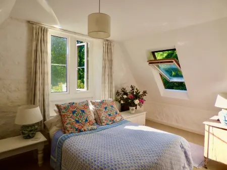 Beautiful Barn in rural Somerset, close to the coast, with stunning views