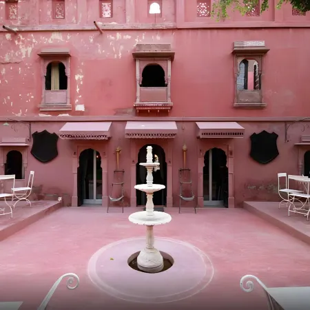Hotel Bhairon Vilas