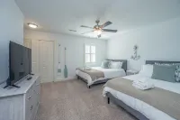 Chillin' In Charleston - Close to Downtown & Beach