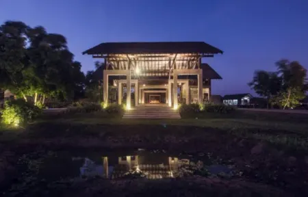 素里亞度假飯店