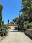 Maison de Famille Entre Pinède et Vignes à 15mn de la Plage