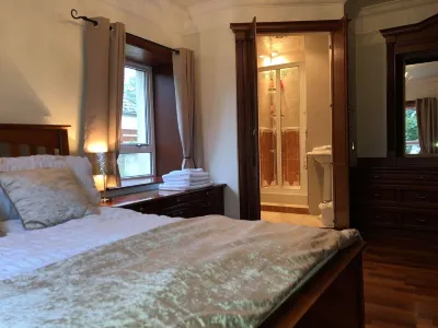 This is the stunning view of the Northern Lights (Aurora  호텔