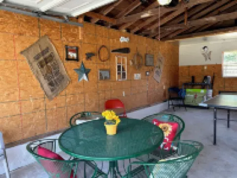 Newly remodeled offers many amenities with perfect location!