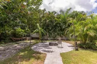 4br 3ba Home, heated pool near Beaches & Downtown Hotels near Viva Le Mirage Restaurant