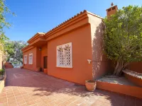 Azahara Hotels in 