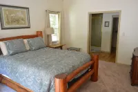 Peaceful Mountain at Sapphire Valley Hotels near Sapphire National Golf Club LLC