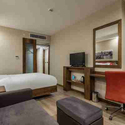 Hampton by Hilton Canakkale Gallipoli Rooms
