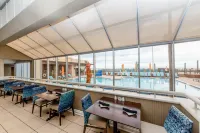 DoubleTree Suites by Hilton Melbourne Beach Oceanfront Hotel di Brevard County